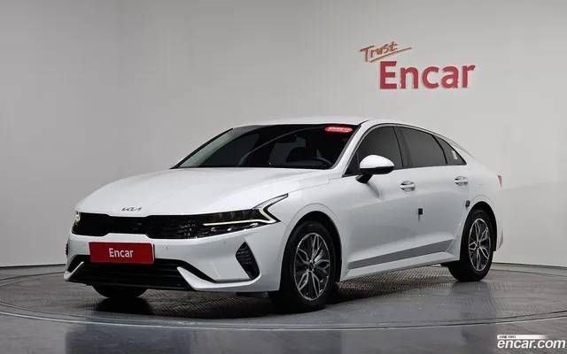 Kia K5 Hybrid — миниатюра 1