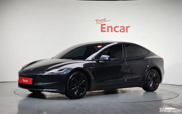 Tesla Model 3 AWD — миниатюра 1