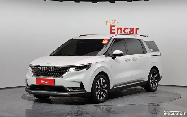 Kia Carnival 9 — миниатюра 1