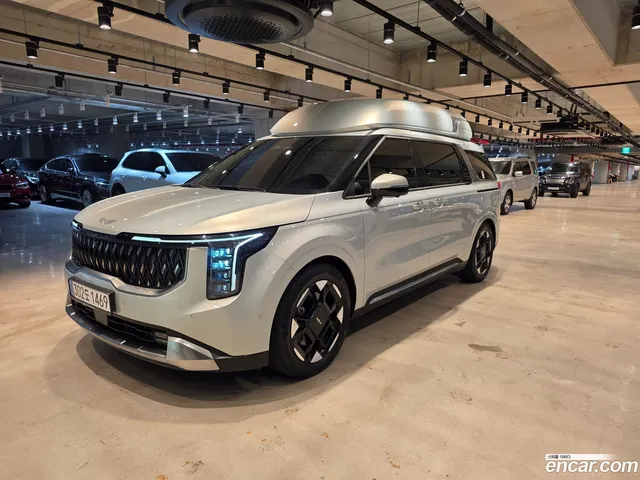 Kia Carnival 9 () — миниатюра 1