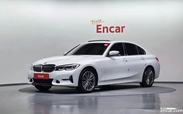 BMW 3 Series (G20) 320i — миниатюра 1