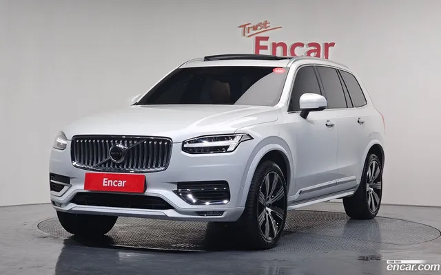 Volvo XC90 B6 — миниатюра 1