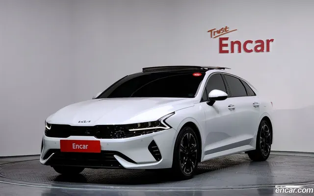 Kia K5 Hybrid — миниатюра 1