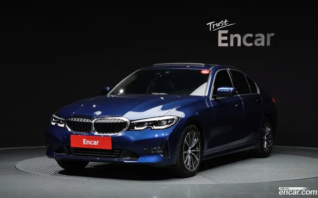 BMW 3 Series (G20) 320i — миниатюра 1