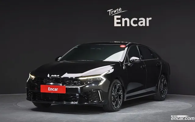 Kia K5 Hybrid — миниатюра 1