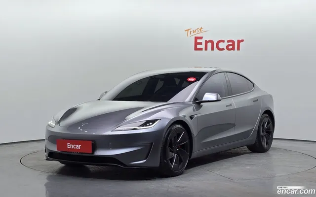 Tesla Model 3 AWD — миниатюра 1