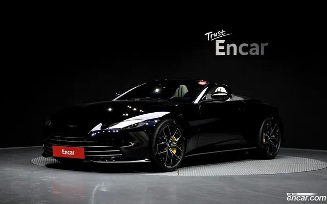 Aston Martin Vantage 4.0 V8 — миниатюра 1