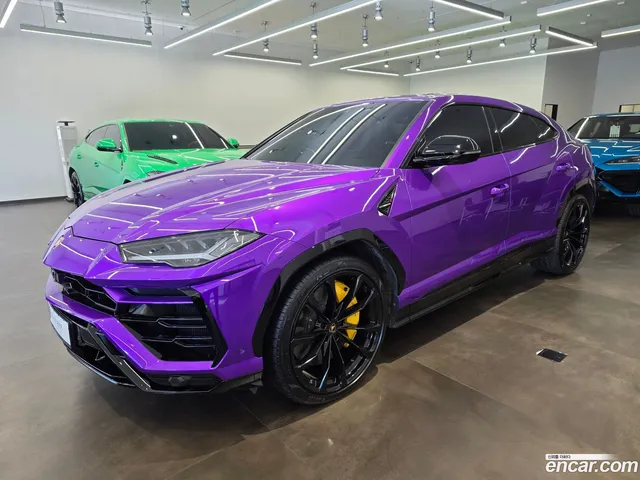 Lamborghini Urus 4.0 V8 — миниатюра 1