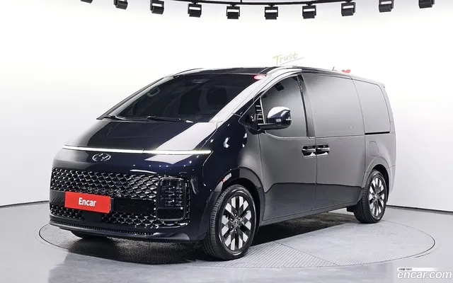 Hyundai Staria 9 — миниатюра 1