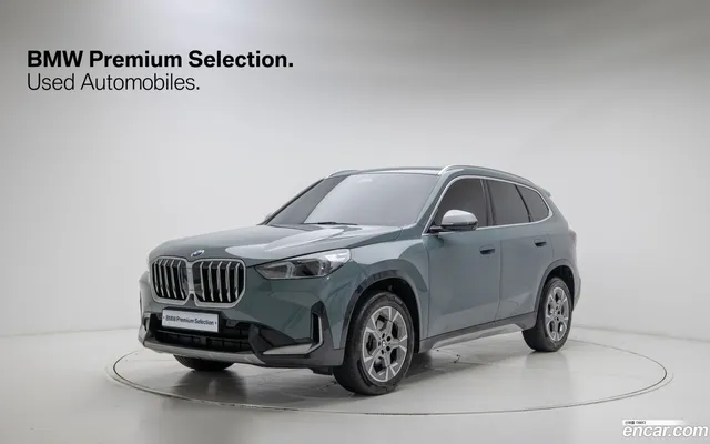 BMW X1 (U11) sDrive 20i xLine — миниатюра 1