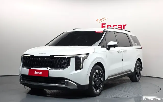 Kia Carnival HEV 9 — миниатюра 1