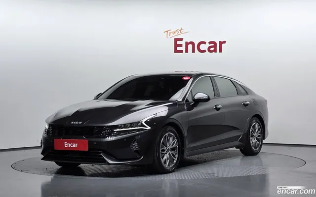 Kia K5 Hybrid — миниатюра 1