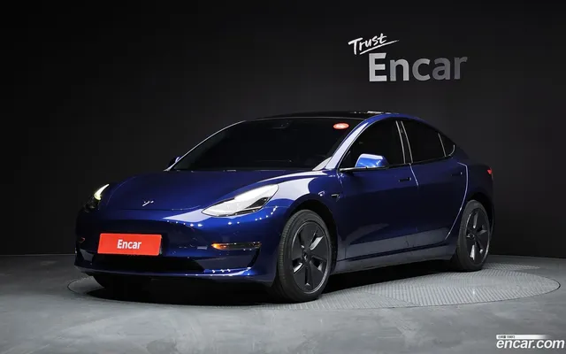 Tesla Model 3 RWD — миниатюра 1