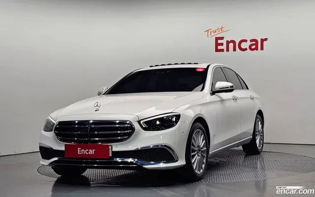 Mercedes-Benz E-Class (W213) E250 — миниатюра 1