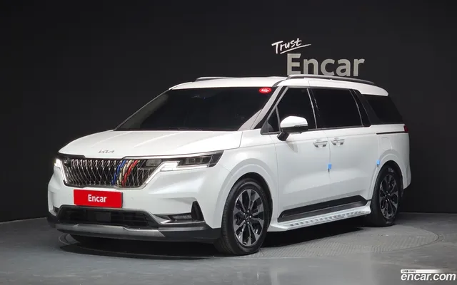 Kia Carnival 9 — миниатюра 1