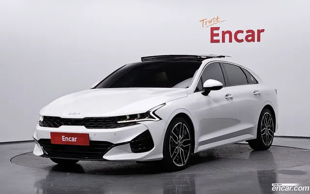 Kia K5 1.6 — миниатюра 1