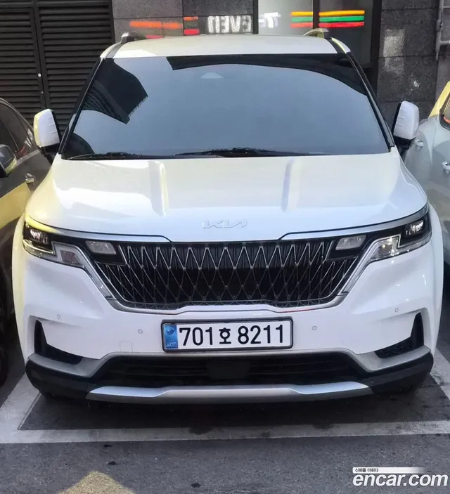 Kia Carnival 11 — миниатюра 1