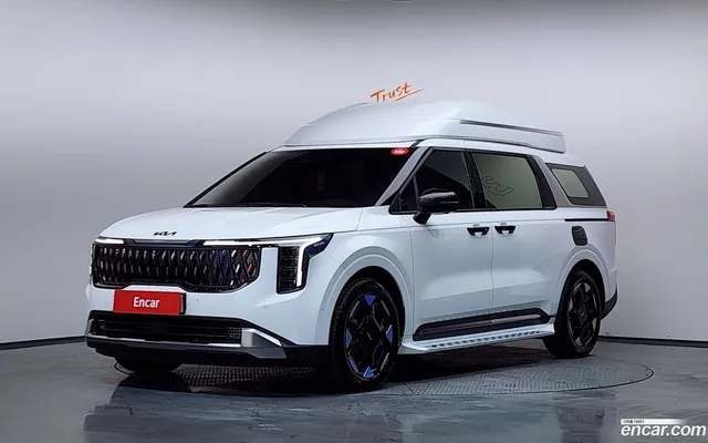 Kia Carnival HEV 9 — миниатюра 1