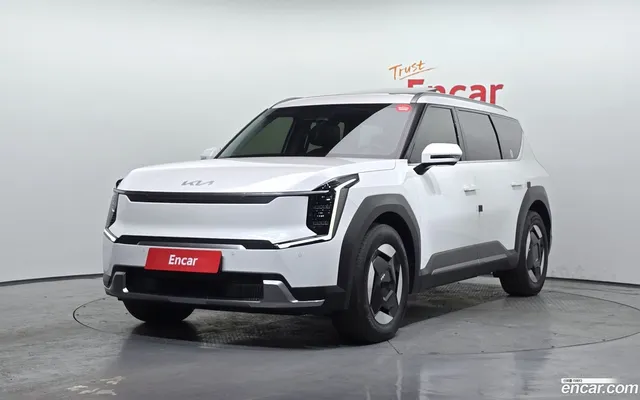 Kia EV9 4WD — миниатюра 1