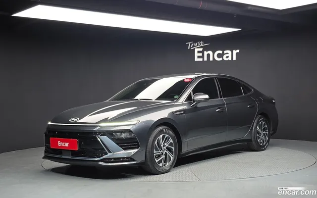 Hyundai (DN8) — миниатюра 1