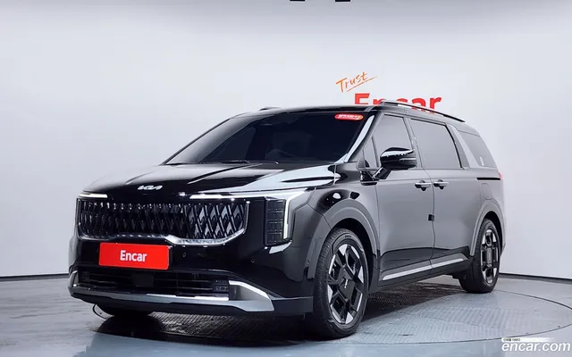 Kia Carnival 7 — миниатюра 1