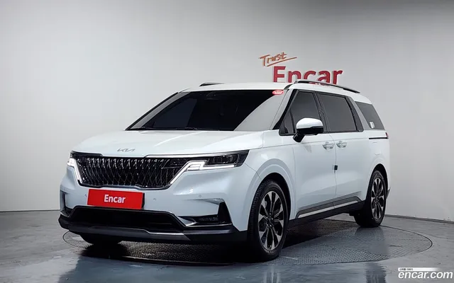 Kia Carnival 9 — миниатюра 1