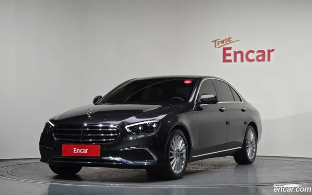 Mercedes-Benz E-Class (W213) E250 — миниатюра 1