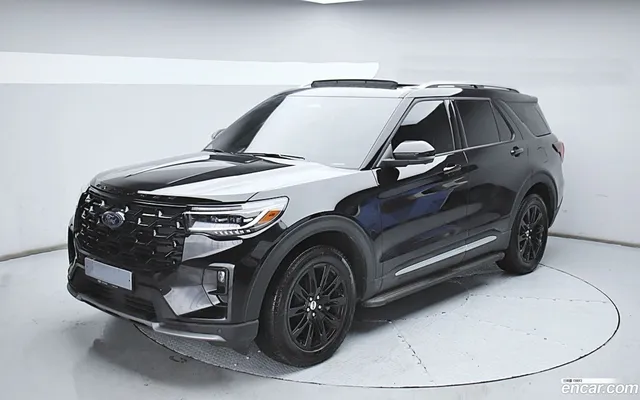 Ford Explorer 2.3 4WD — миниатюра 1