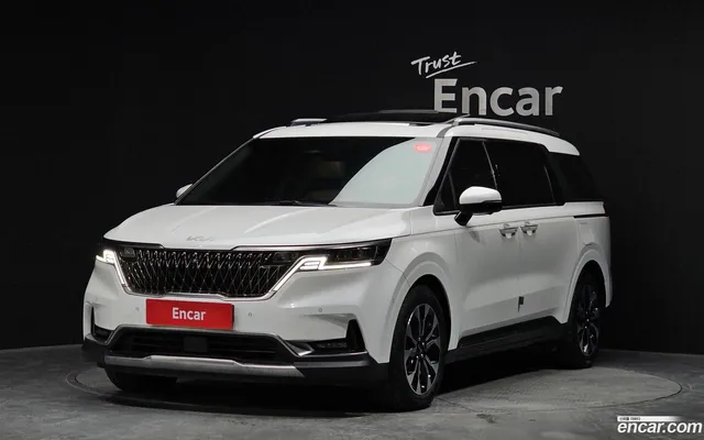 Kia Carnival 9 — миниатюра 1