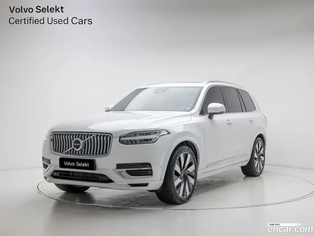 Volvo XC90 T8 — миниатюра 1