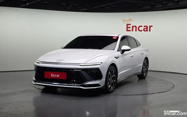 Hyundai (DN8) 1.6 — миниатюра 1