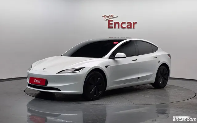 Tesla Model 3 AWD — миниатюра 1