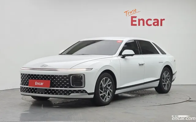 Hyundai Grandeur Hybrid (GN7) — миниатюра 1