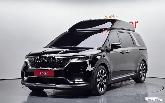 Kia Carnival 9 () — миниатюра 1