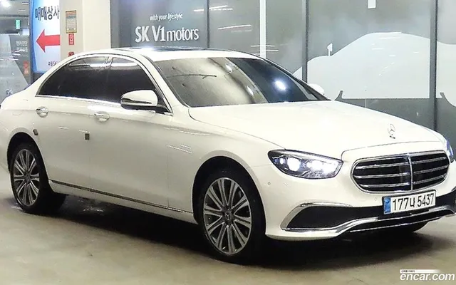 Mercedes-Benz E-Class (W213) E350 4MATIC — миниатюра 1