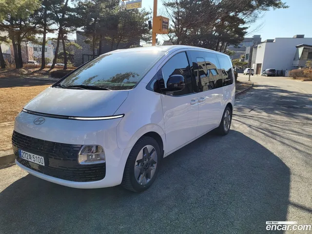 Hyundai Staria 4WD 9 — миниатюра 1