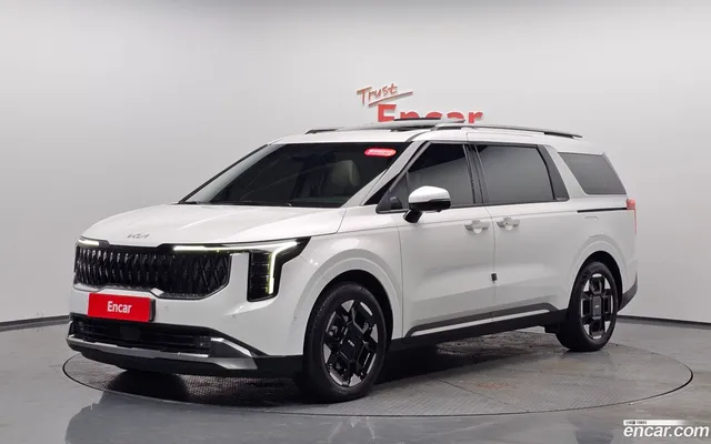 Kia Carnival HEV 9 — миниатюра 1