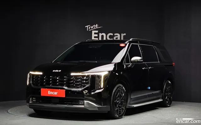 Kia Carnival 7 — миниатюра 1