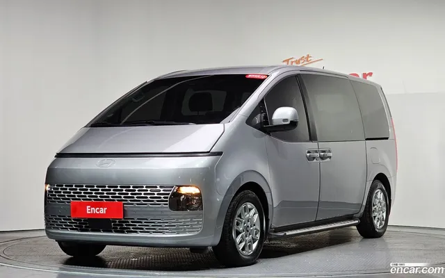 Hyundai Staria 4WD 11 — миниатюра 1