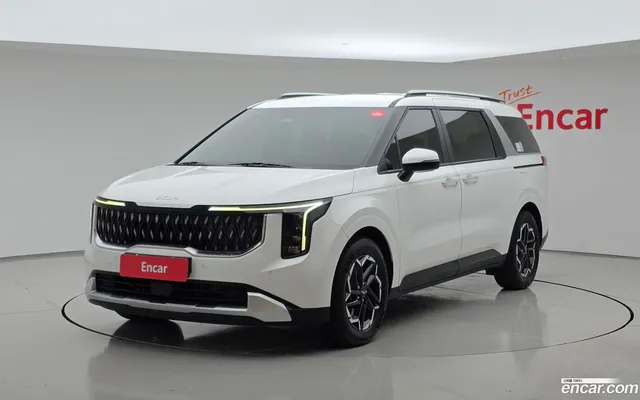 Kia Carnival 9 — миниатюра 1