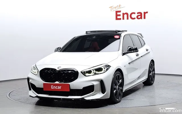 BMW 1 Series (F40) M135i xDrive — миниатюра 1