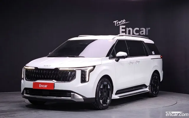 Kia Carnival 9 — миниатюра 1