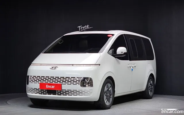 Hyundai Staria 4WD 9 — миниатюра 1