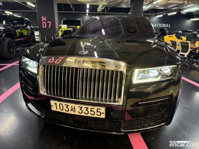 Rolls-Royce Ghost 6.7 V12 — миниатюра 1