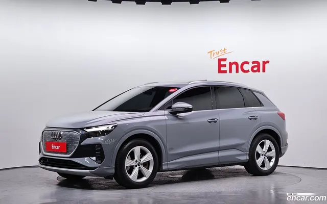 Audi Q4 e-tron (F4) 40 — миниатюра 1