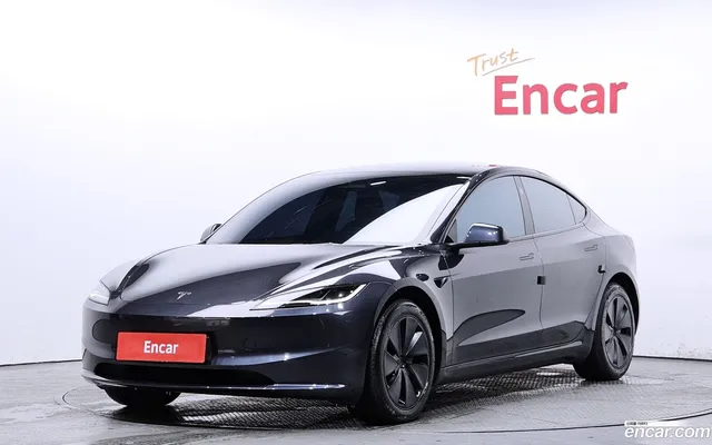 Tesla Model 3 AWD — миниатюра 1