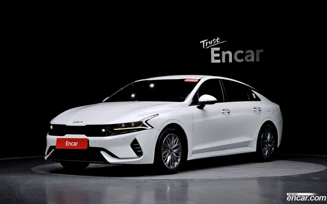 Kia K5 Hybrid — миниатюра 1