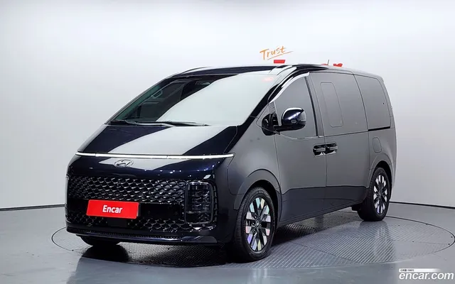 Hyundai Staria 4WD 9 — миниатюра 1