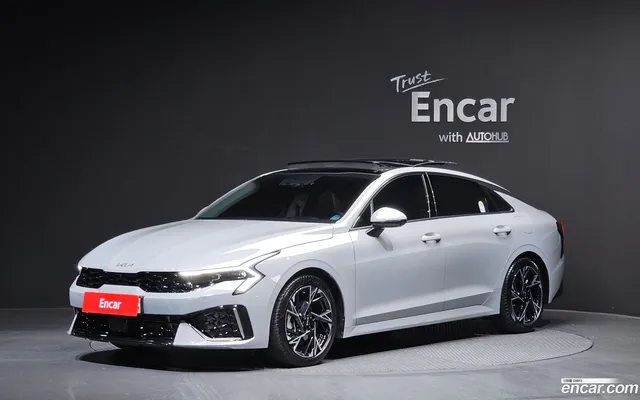 Kia K5 Hybrid — миниатюра 1