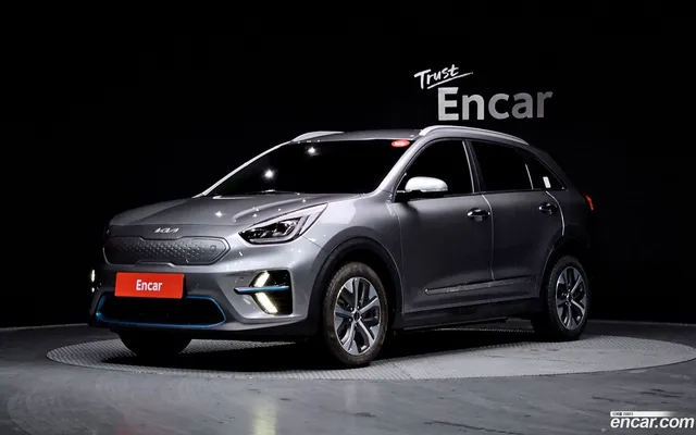 Kia EV — миниатюра 1